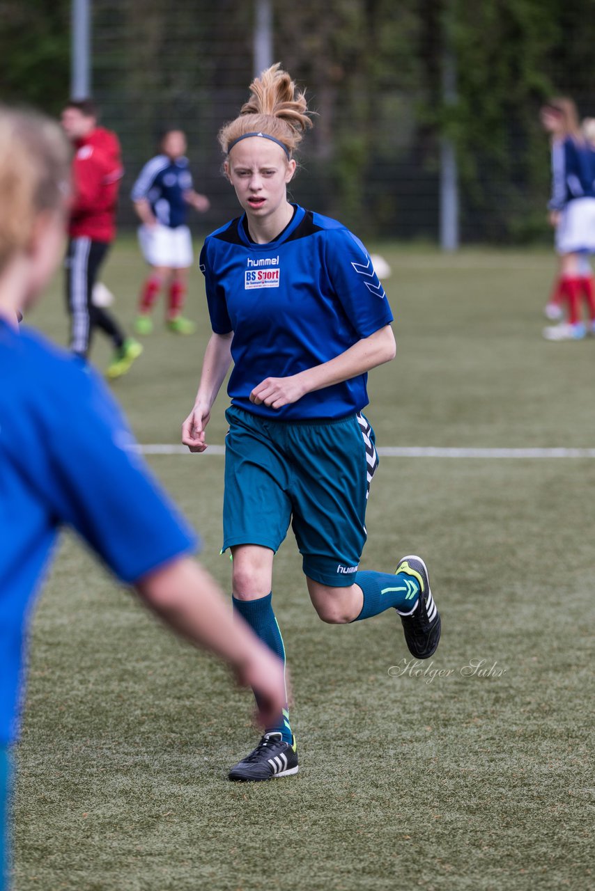 Bild 88 - B-Juniorinnen Pokalfinale VfL Oldesloe - Holstein Kiel : Ergebnis: 0:6